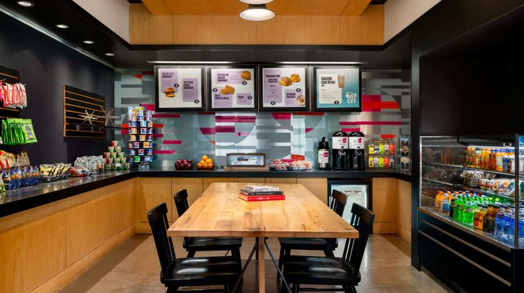 Aloft Richmond West Short Pump Restaurant