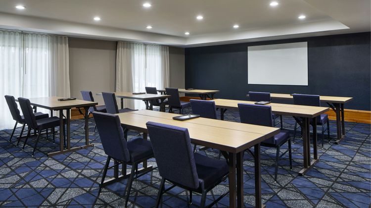Courtyard by Marriott Rochester Brighton Meeting