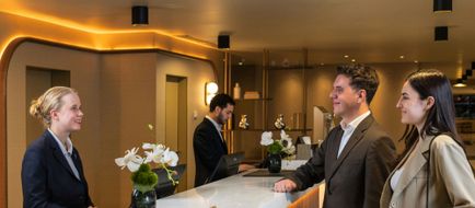Le Meridien Etoile Lobby
