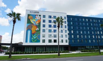 Staybridge Suites Orlando Universal Blvd