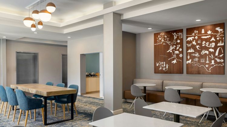 TownePlace Suites Phoenix Goodyear Restaurant
