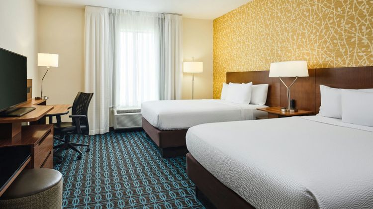 Fairfield Inn & Suites Sidney Room
