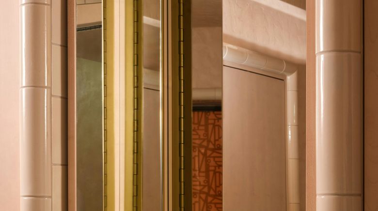 <b>The St Regis Budapest Spa</b>. Images powered by <a href="https://www.leonardoworldwide.com/" title="Leonardo Worldwide" target="_blank">Leonardo</a>.