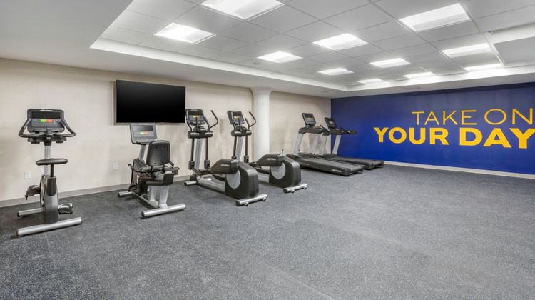 Four Points by Sheraton Newark Airport Health Club
