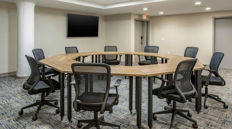 Four Points by Sheraton Newark Airport Meeting