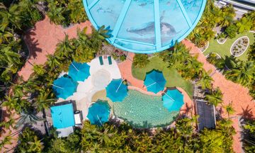 Riviera Resort