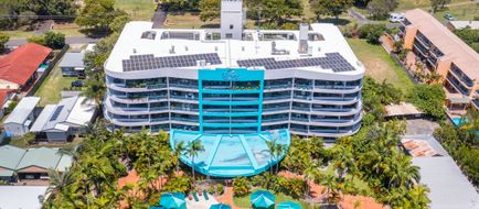 Riviera Resort Exterior