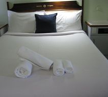 Bushmans Retreat Motor Inn Room