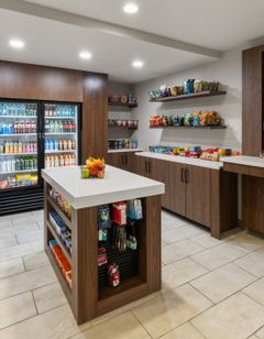 Holiday Inn Express & Suites Greenwood