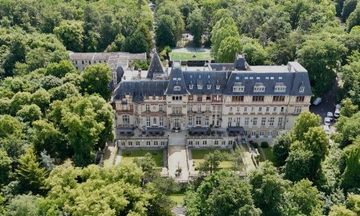 Chateau Jeanne & The Forest
