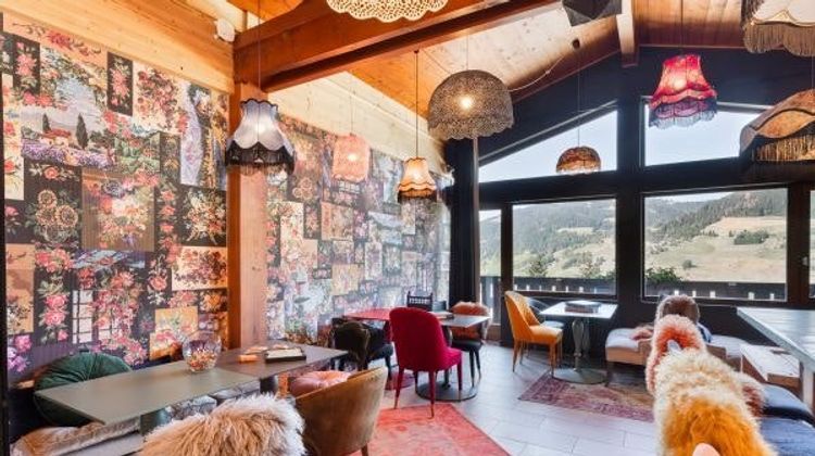 Mamie Megeve Lobby