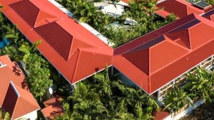 Tropical Hotel Exterior