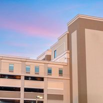 Four Points by Sheraton Newark Airport