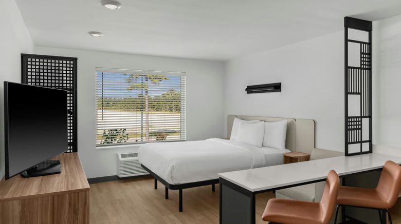<b>StudioRes Leland Room</b>. Images powered by <a href="https://www.leonardoworldwide.com/" title="Leonardo Worldwide" target="_blank">Leonardo</a>.