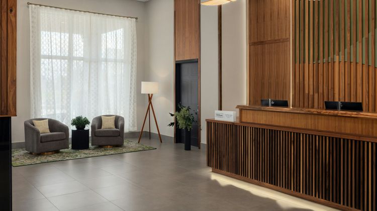 Le Parc Gatineau Lobby