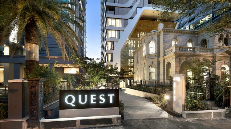 Quest St Kilda Road Room