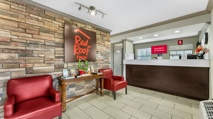 Red Roof Inn West Memphis, AR Lobby