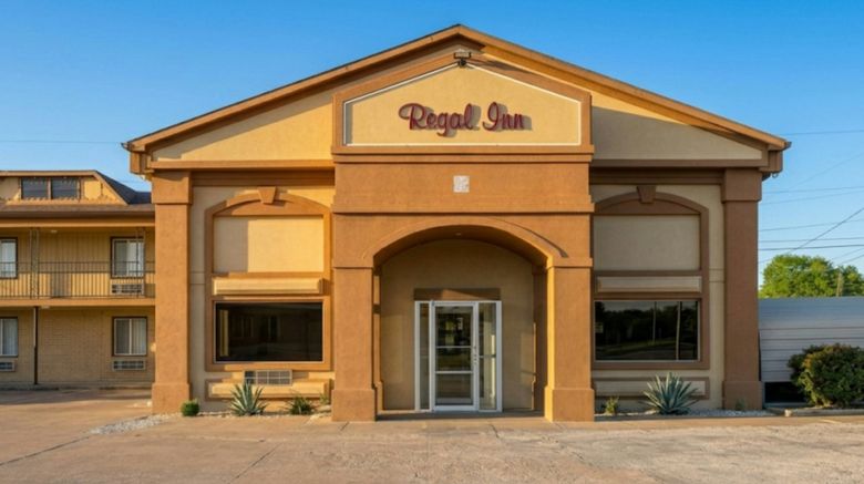 Regal Inn Coffeyville Exterior. Images powered by <a href="https://www.leonardoworldwide.com" target="_blank" rel="noopener">Leonardo</a>.