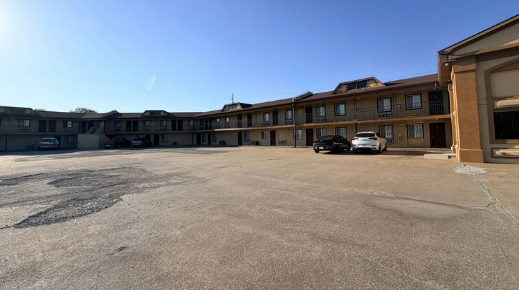 Regal Inn Coffeyville Exterior