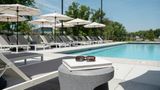 Omni Viking Lakes Hotel Pool
