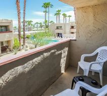 Desert Vacation Villas Room