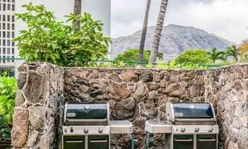 Hawaiian Princess at Makaha