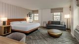 Sheraton Commander Hotel Suite