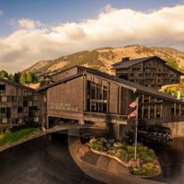 Grand View Lodge