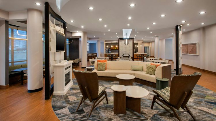 SpringHill Suites Buffalo Airport Lobby