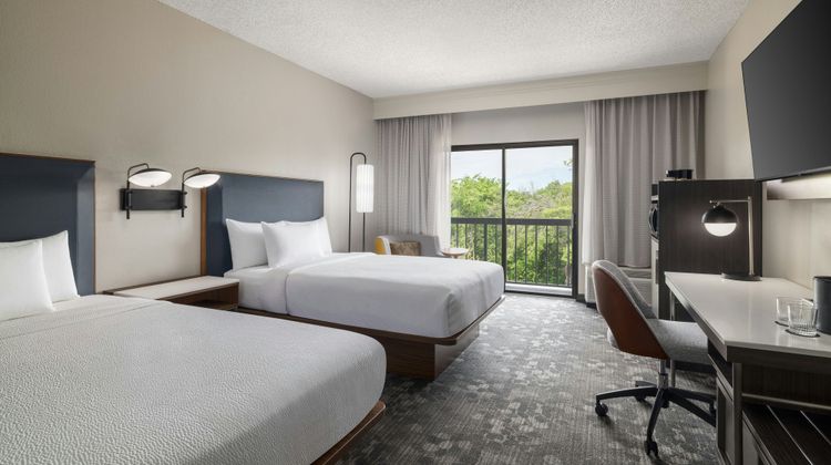 Courtyard Dallas-Fort Worth/Bedford Room