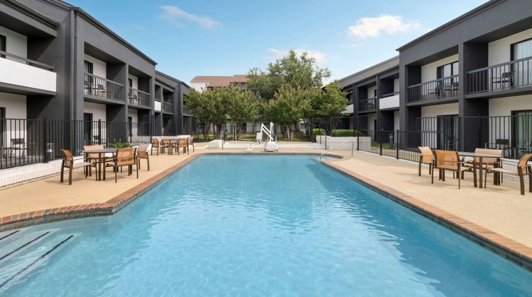 Courtyard Dallas-Fort Worth/Bedford Pool