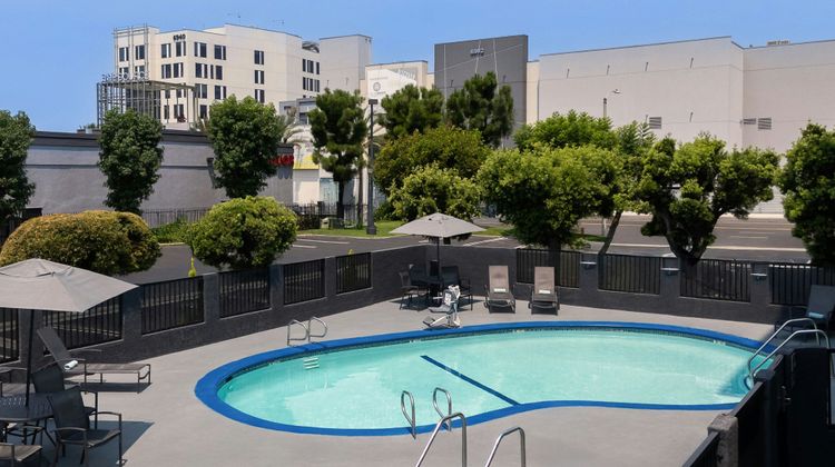 Fairfield Inn/Suites Anaheim North Pool