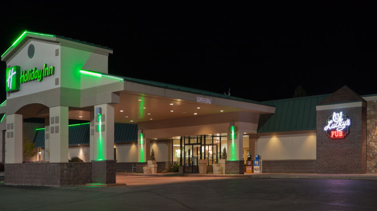 Holiday Inn Spearfish Exterior