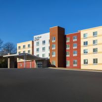 Fairfield Inn & Suites Richmond West