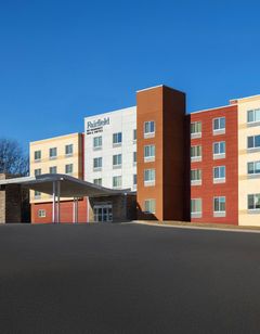 Fairfield Inn & Suites Richmond West