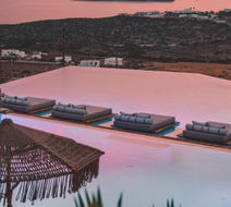 Luura Paros Cliff Pool