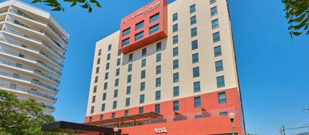 City Express Plus by Marriott Exterior