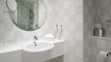 Holiday Inn London Heathrow Room