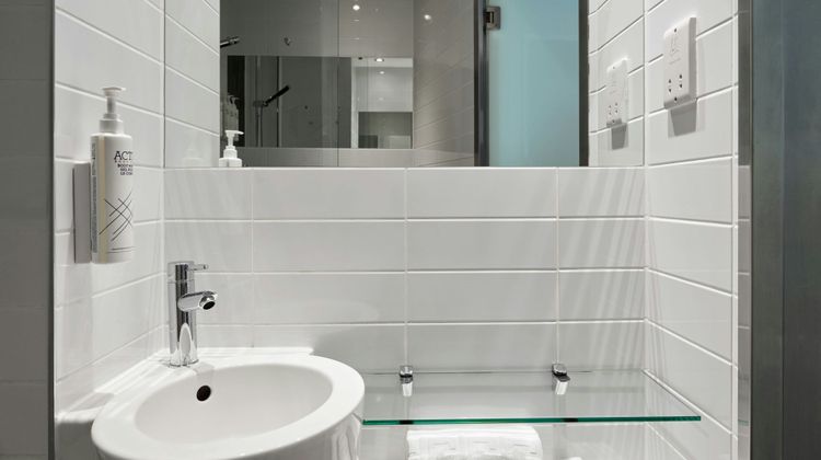 Four Points Flex by Sheraton Dundee Room