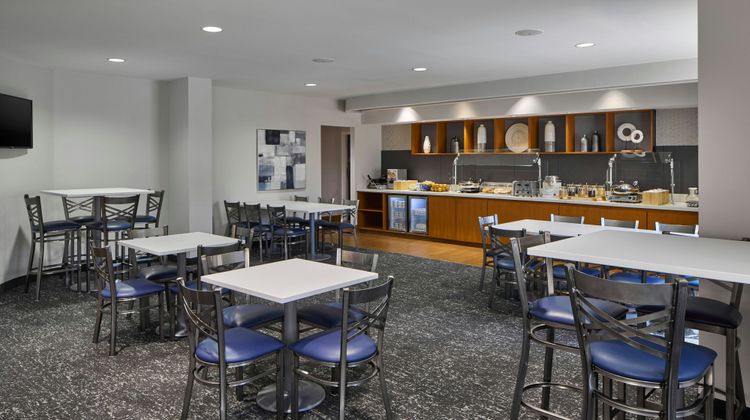 SpringHill Suites Atlanta Alpharetta Restaurant