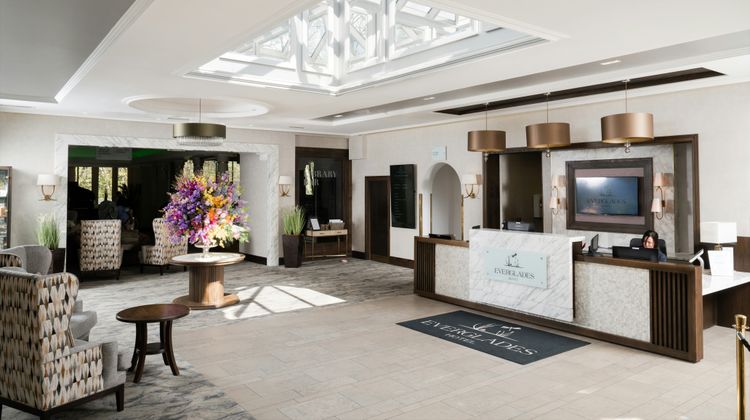 Everglades Hotel Lobby