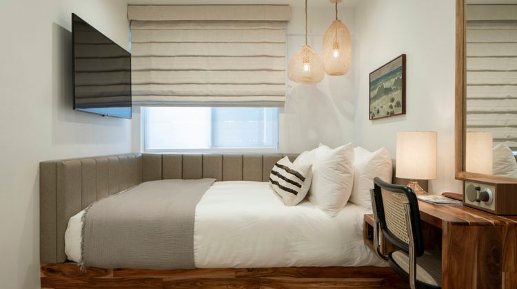 The Pearl Hotel Room