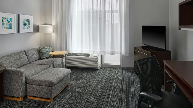 TownePlace Suites Springfield Room