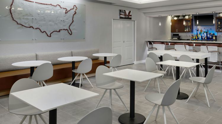 TownePlace Suites Springfield Restaurant