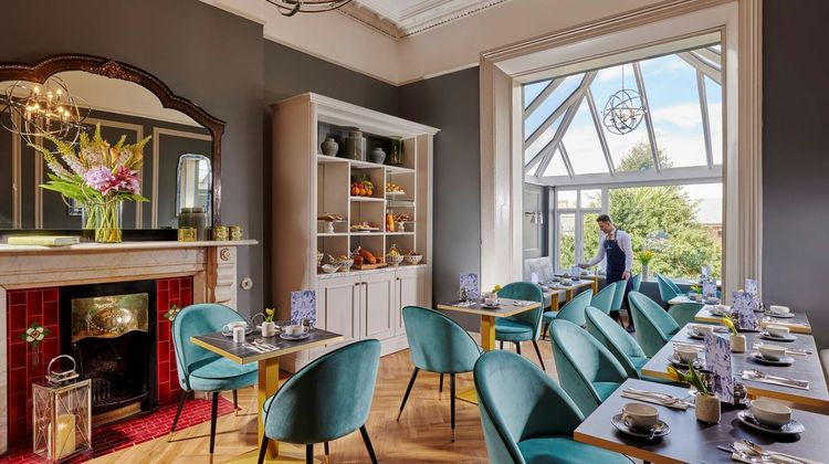 Ariel Hotel Restaurant
