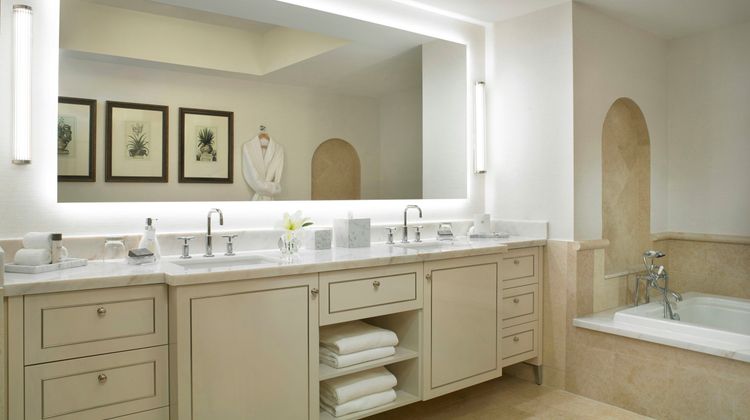 Acqualina Resort & Spa on the Beach Room