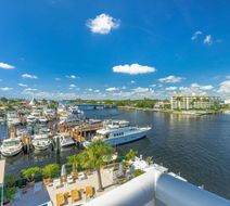 Sands Harbor Resort & Marina Exterior