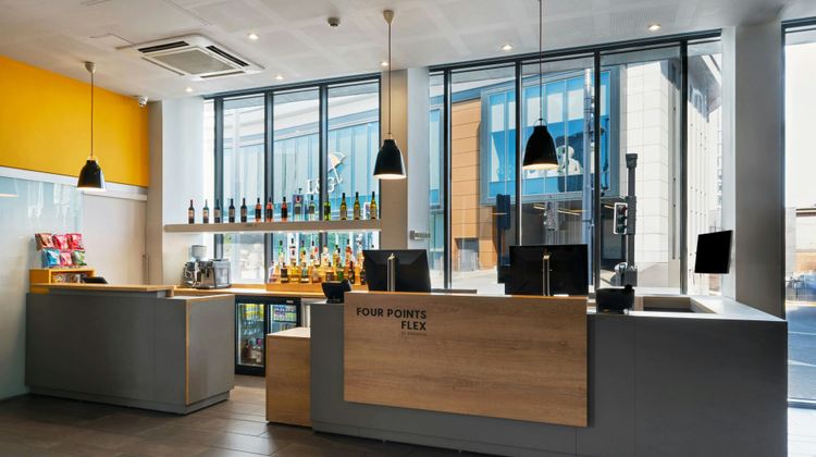 Four Points Flex by Sheraton Cardiff Lobby