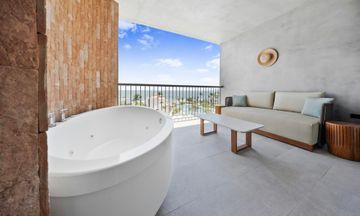Unico Hotel Vallarta