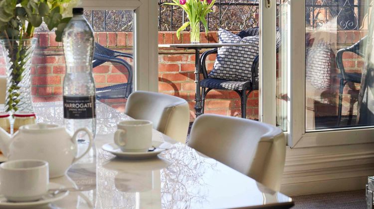 Collingham Serviced Apartments Restaurant